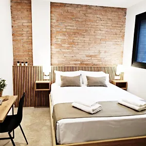 Apartahotel Ariqus Fira
